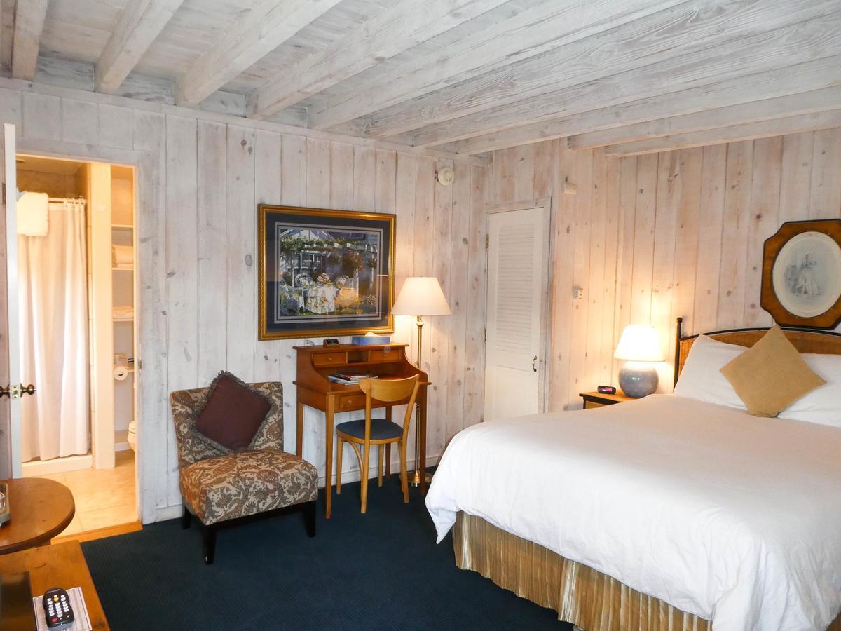 Briarwood Inn Carmel-by-the-Sea Room photo